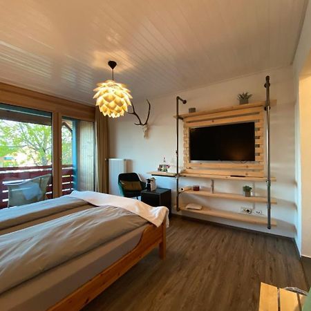 Doppelzimmer Mit Bad & Balkon Simmersfeld ภายนอก รูปภาพ